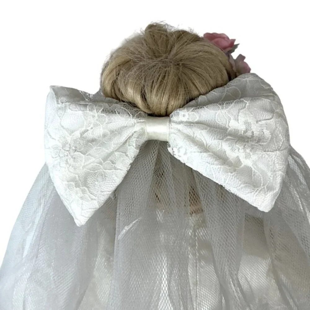 Vintage Porcelain Bride Doll Victorian Wedding Gown Blond Hair Bridal Doll 23 in